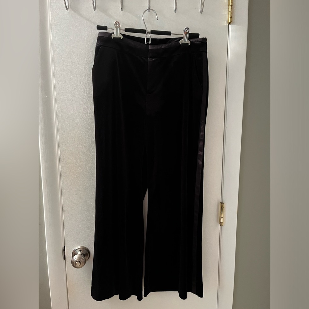 Wide leg velvet trousers, tuxedo style